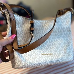 Small Michael Kors Crossbody Purse
